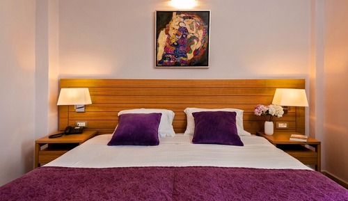 Estudio superior (Triple)