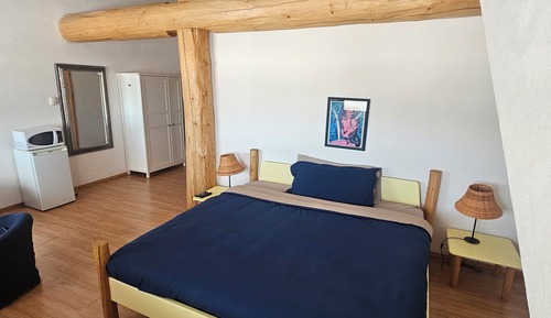 Suite junior, 1 cama de matrimonio grande, bañera de hidromasaje