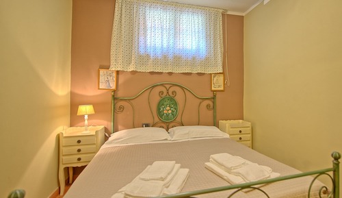 Apartamento, 3 habitaciones (Kitchen,Montegufoni 31)