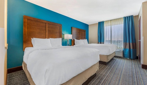 Suite, no fumadores (2 Queen Beds & 1 Sofa Bed)