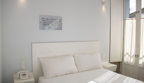 Habitación económica con 1 cama doble o 2 individuales