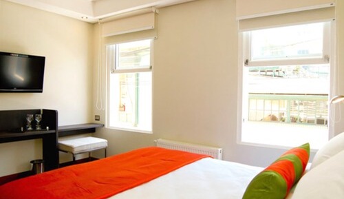 Habitación doble, vistas a la ciudad