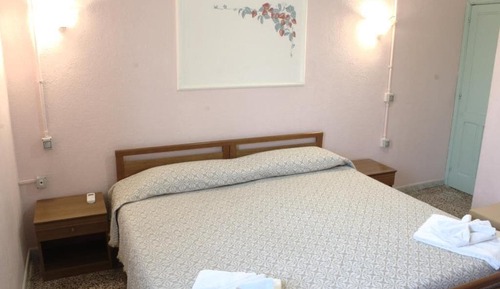 Habitación básica doble, 1 cama doble