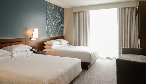 Habitación, 2 camas de matrimonio (Club Access)