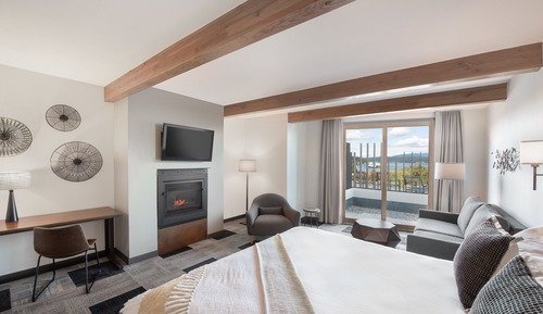 Habitación Deluxe, 1 cama de matrimonio grande con sofá cama, chimenea, vistas al jardín