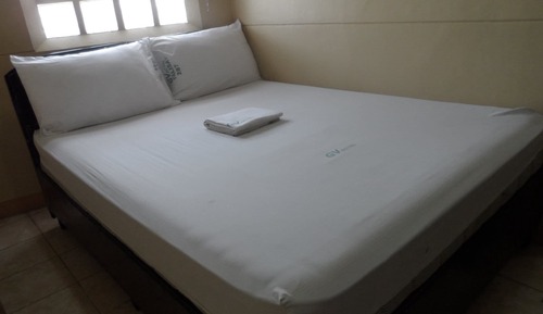 Habitación doble (Non-Aircon)