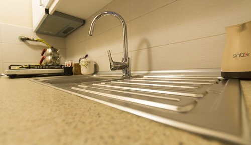 Apartamento panorámico, vistas a la piscina (Forest View )