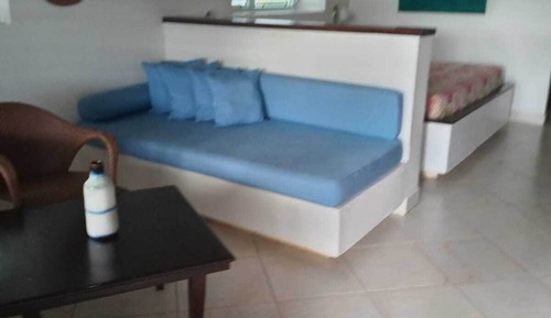 Habitación Signature, 1 cama de matrimonio grande con sofá cama, frente al mar