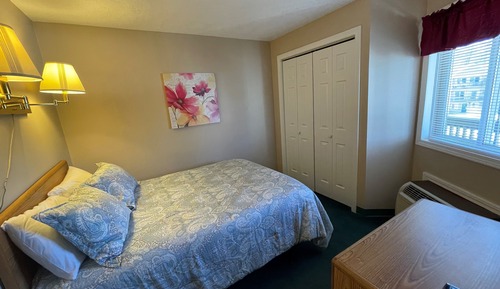 Two Bedroom Suite, Kitchen, Lake view, 1 Queen, 1 Double, 1 Sofa Bed