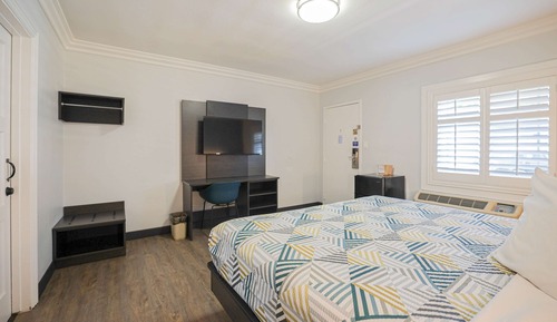 Habitación Deluxe, 1 cama de matrimonio, no fumadores, frigorífico y microondas