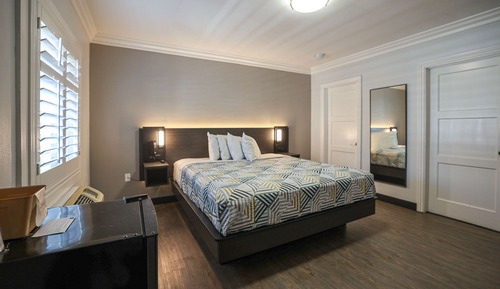 Habitación Deluxe, 1 cama de matrimonio grande, no fumadores, frigorífico y microondas