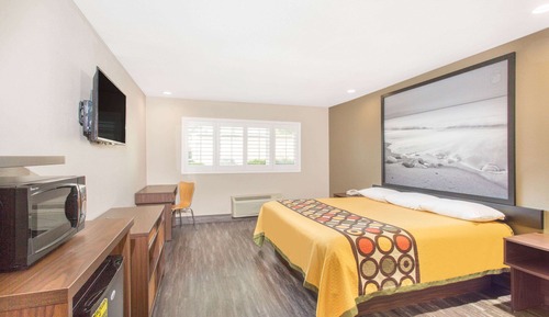 Habitación, 1 cama de matrimonio grande, no fumadores (Mobility Accessible)