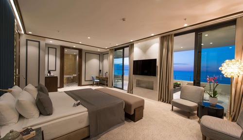 Suite presidencial, varias camas, no fumadores