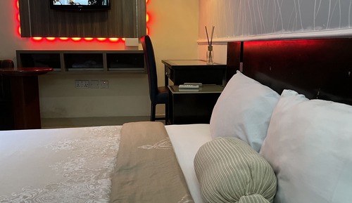 Estudio Premier, 1 cama de matrimonio, no fumadores, frigorífico y microondas