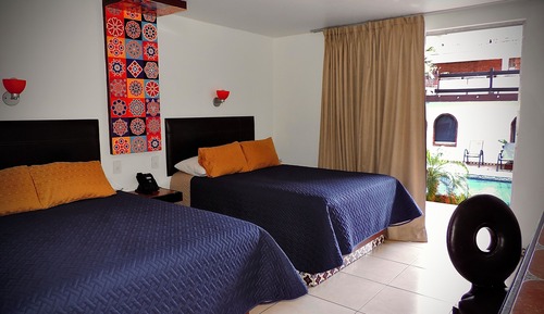 Habitación superior, 2 camas dobles, acceso a la piscina, vistas a la piscina