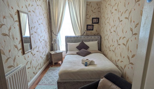 Double Room with Private External Bathroom