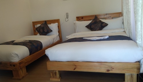 Habitación clásica con 1 cama doble o 2 individuales