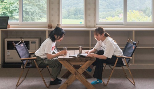 Habitación cuádruple Deluxe, vistas a la montaña