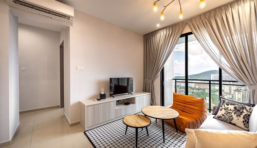 Apartamento familiar, 3 habitaciones, vistas a la ciudad
