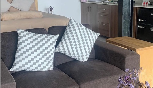 Suite estudio panorámica, 1 cama de matrimonio, balcón, vistas a la montaña