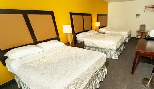 Habitación triple estándar, varias camas