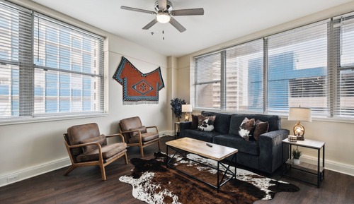 Apartamento Elite, 1 cama de matrimonio grande con sofá cama, no fumadores, vistas a la ciudad