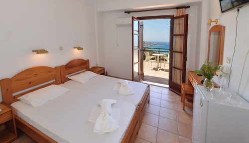 Habitación con 1 cama doble o 2 individuales, vistas al mar