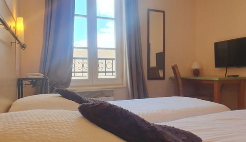 Habitación clásica con 2 camas individuales