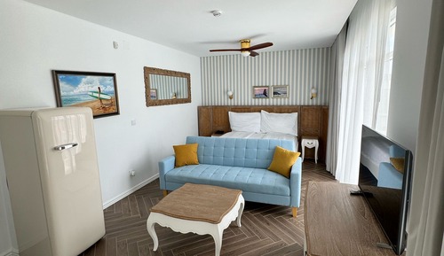 Ocean View Apartments - Ocean View