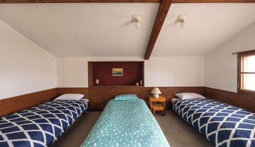 Habitación triple clásica, no fumadores, vistas a la montaña