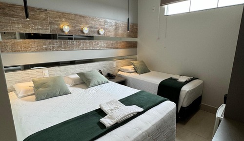 Habitación de lujo con 1 cama doble o 2 individuales