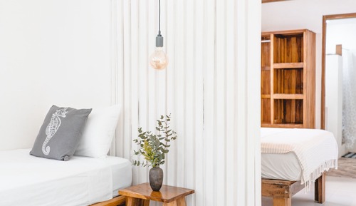 Habitación triple Confort, en la zona del jardín