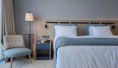 Habitación panorámica, balcón, vistas al lago