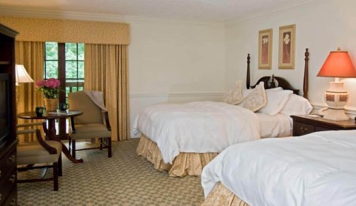 Luxury Double Queen in Highlands Bldg