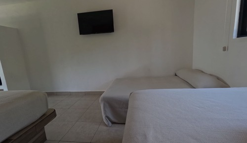 Habitación familiar, vistas al jardín