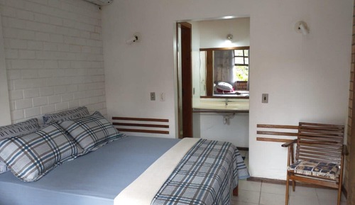 Habitación Confort con 1 cama doble o 2 individuales