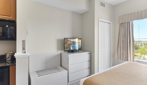 Estudio tradicional, vistas a la ciudad