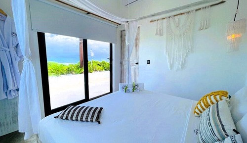Villa Deluxe