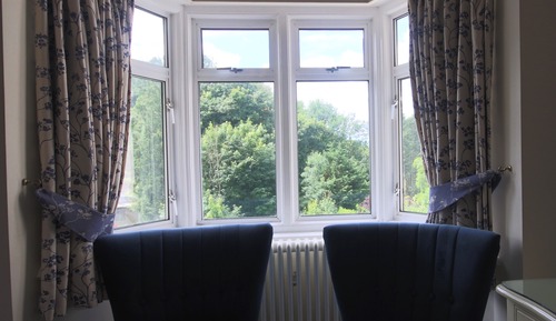 Habitación clásica con 2 camas individuales