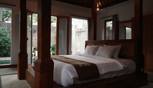 Villa familiar, patio, vistas al jardín