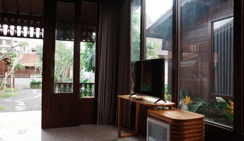 Villa Deluxe, vistas al jardín