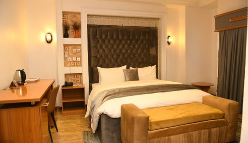 Habitación Deluxe doble, balcón, vistas a la ciudad