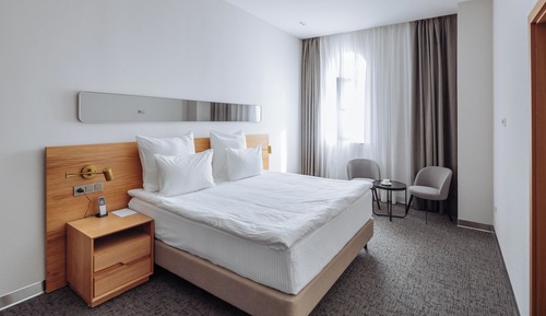 Habitación Deluxe, 1 cama de matrimonio con sofá cama, vistas a la ciudad