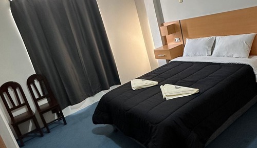 Habitación doble, balcón, vistas a la ciudad