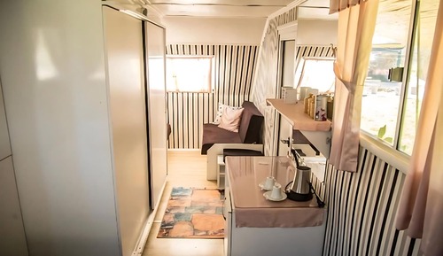 Casa móvil estándar, vistas al jardín