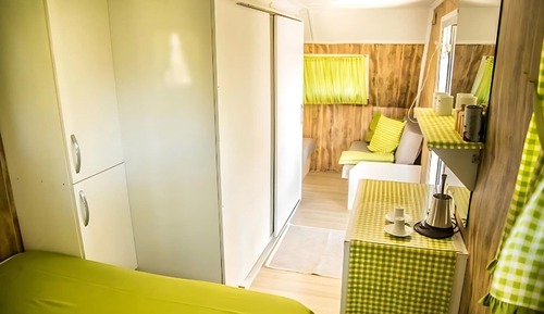 Casa móvil estándar, vistas al jardín