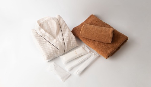 Habitación estándar con 2 camas individuales, no fumadores (check-in is not available after 11PM)