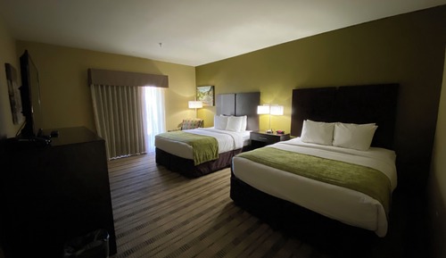 Habitación estándar, 2 camas de matrimonio, no fumadores