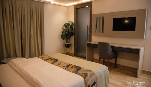 Apartamento Confort, 1 cama de matrimonio con sofá cama, patio, vistas a la piscina