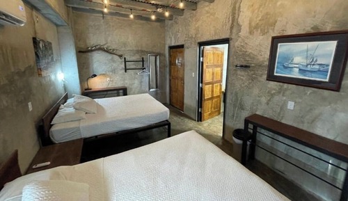 Habitación Deluxe doble, vistas parciales al mar